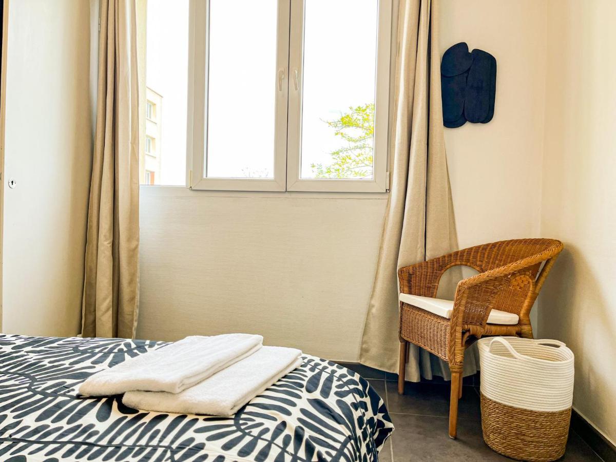 Suite Fanette Vénissieux Exterior foto